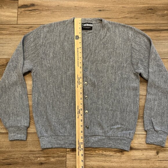 Men's VTG Pine State Knit Cardigan SZ LARGE Gray Acrylic Grandpa Retro - Picture 7 of 8
